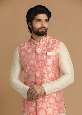 alt message - Manyavar Men Elegant Gajaree Jacket image number 0